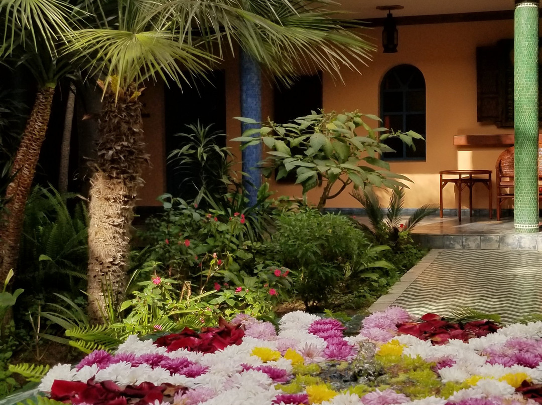 拉威拉蔓特林酒店主图