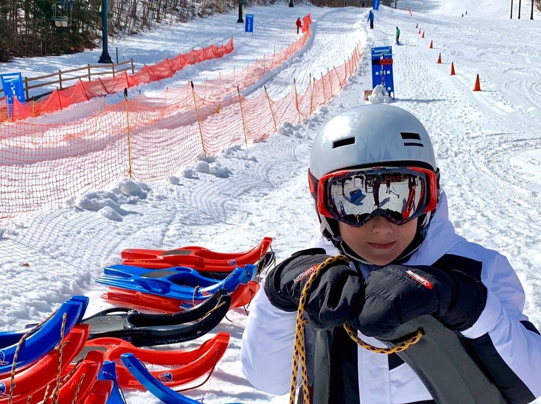 Titus Mountain Family Ski Center景点图片