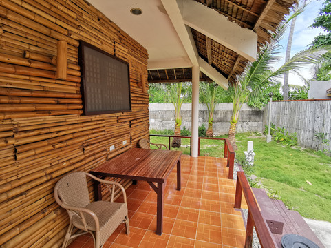 哥打海滩度假村主图