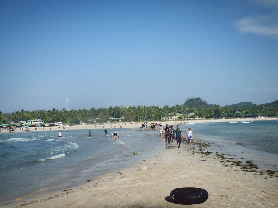 Lovers Island景点图片