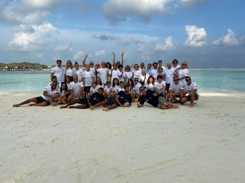 Albatros Top Diving-呼拉岛必去景点