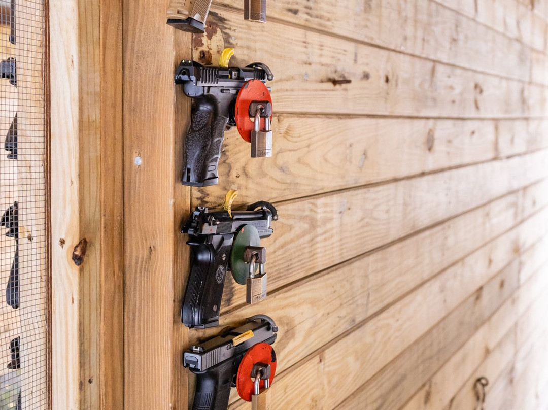 Sunset Hill Shooting Range-Henryville必去景点