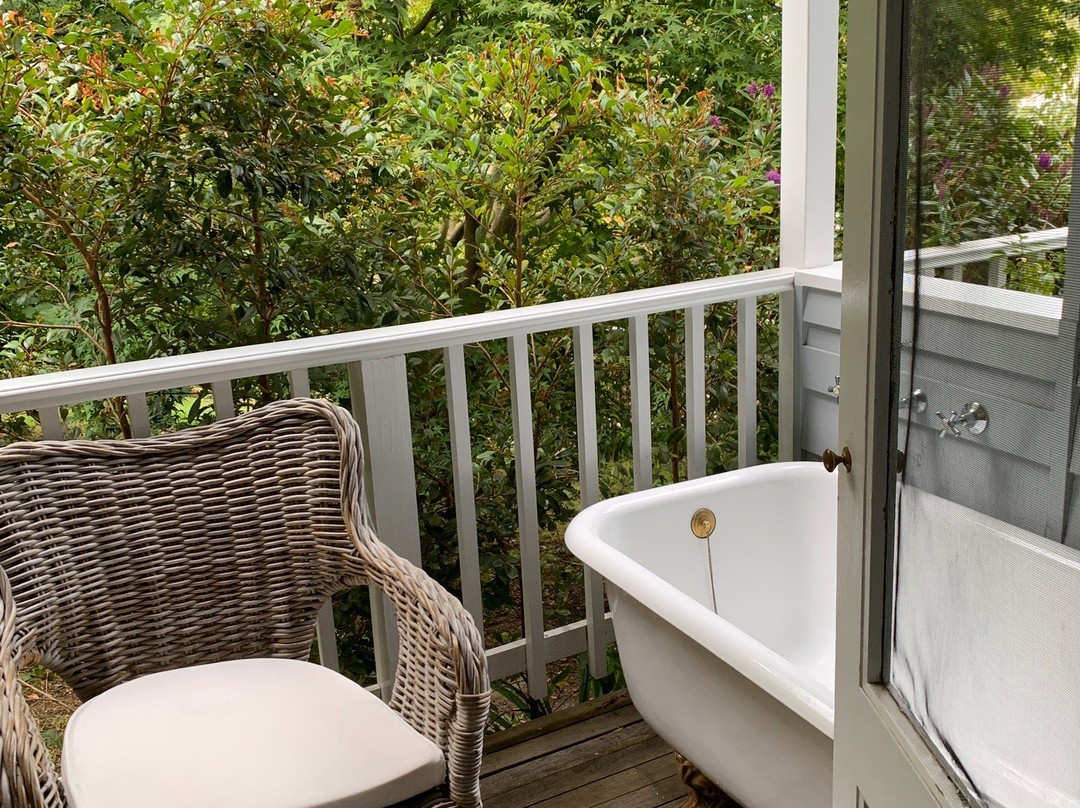 彼鲁兹洛恩酒店主图