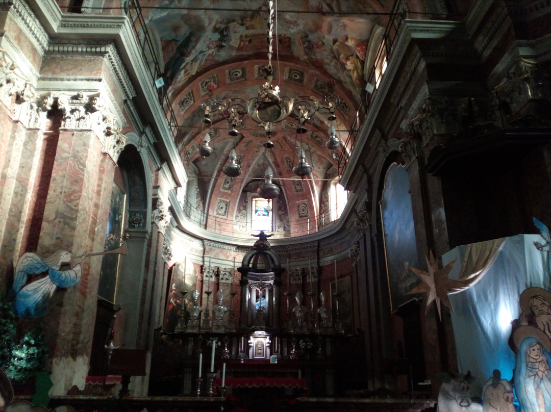 Chiesa di Santa Eufemia-诺瓦拉必去景点