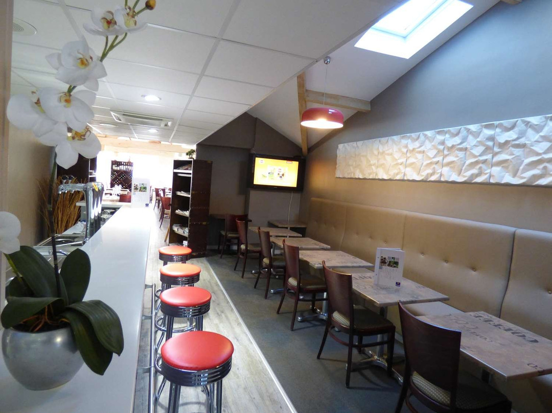 Hôtel Kyriad Marseille Est Aubagne Gémenos主图