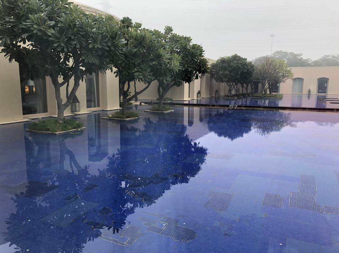 古尔冈三叉戟酒店主图