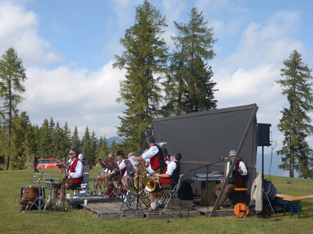 Prati di Armentara.-La Valle必去景点