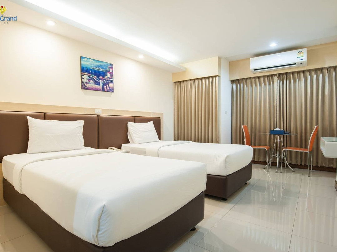 Tara Grand Hotel主图