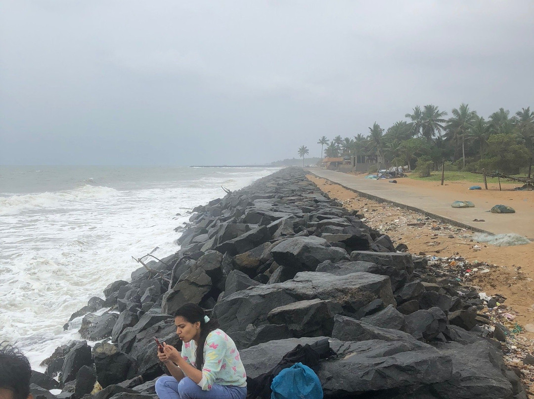Auro Beach景点图片