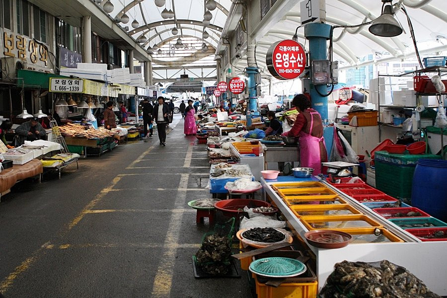 Yeosu Gyodong Market-丽水市必去景点