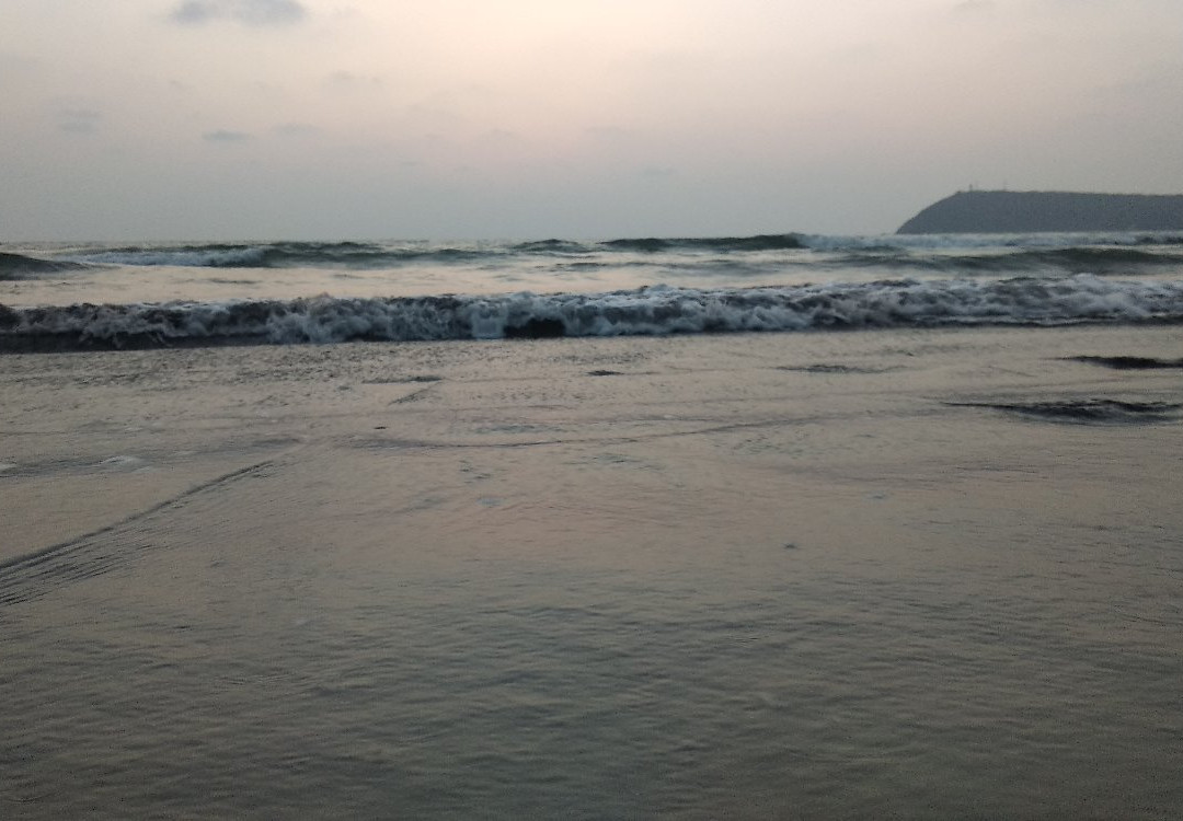 Bhatye Beach景点图片