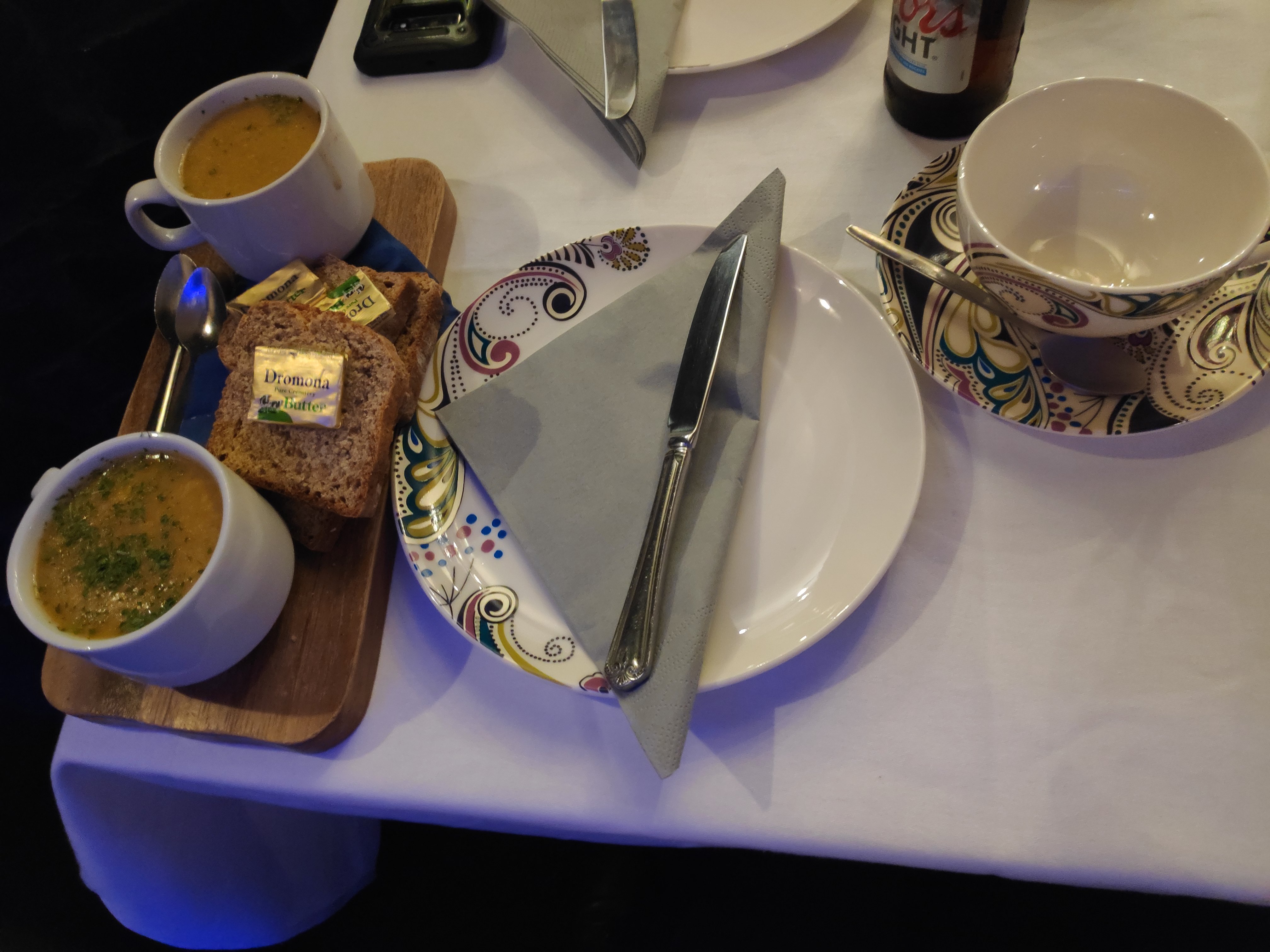 Royal Hotel-官方