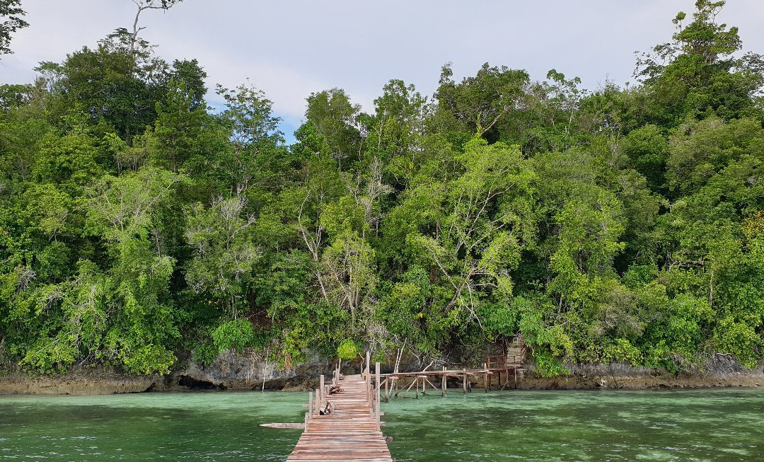 Snudi Paradise-Biak必去景点