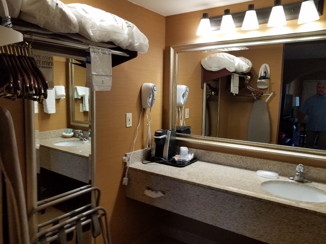 Best Western Exeter Inn & Suites主图