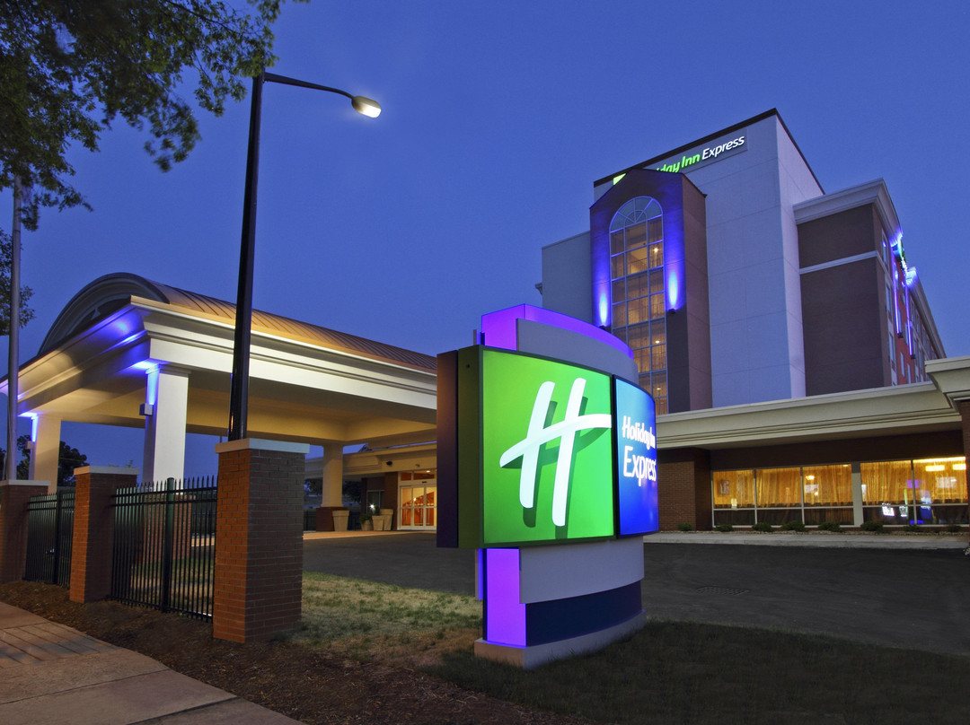 Holiday Inn Express Augusta Downtown By IHG主图