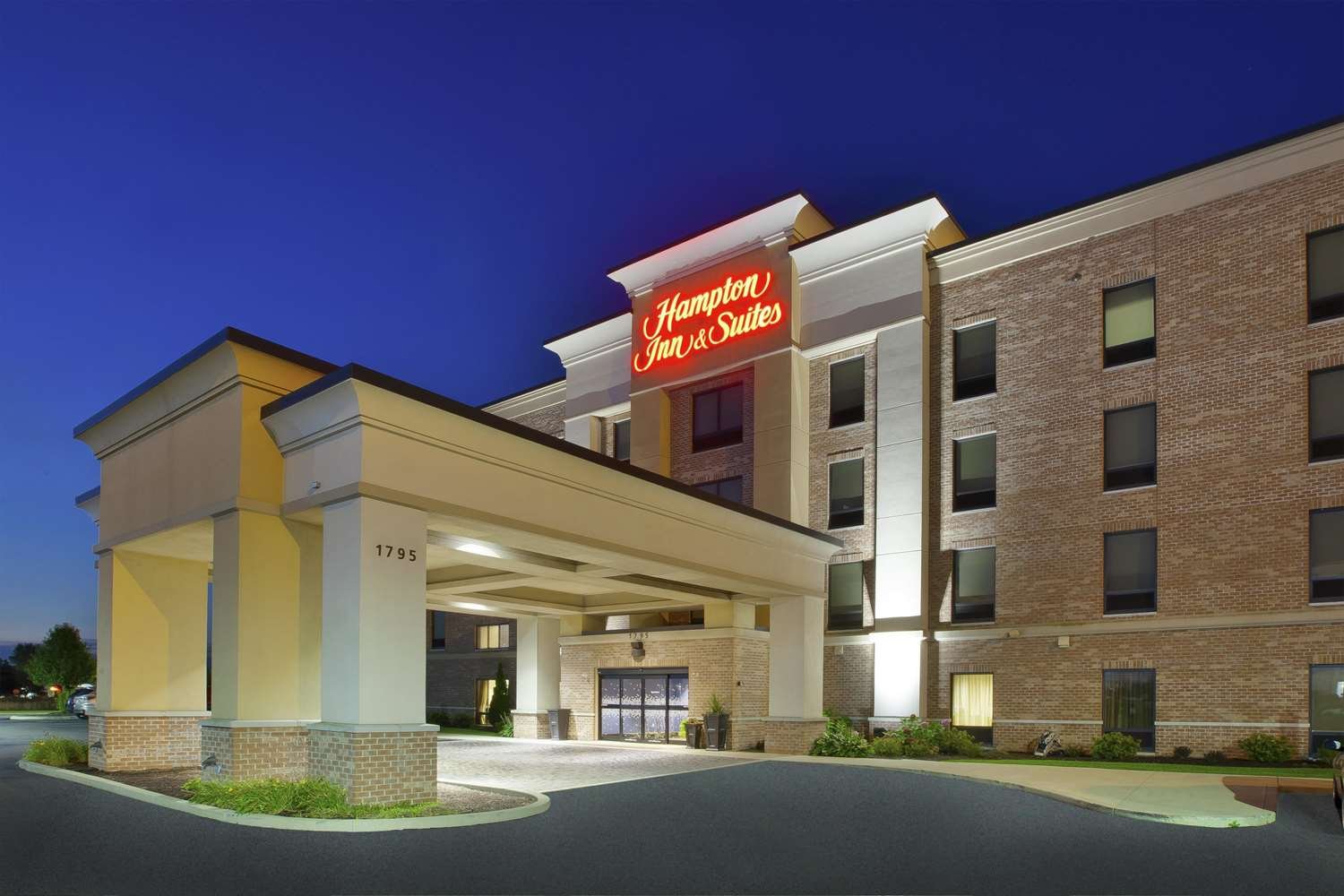 Hampton Inn & Suites Elyria-官方