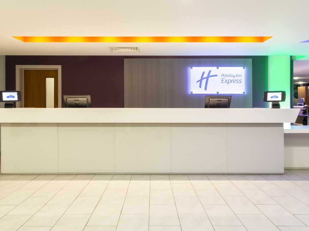 Holiday Inn Express Dunstable by IHG主图