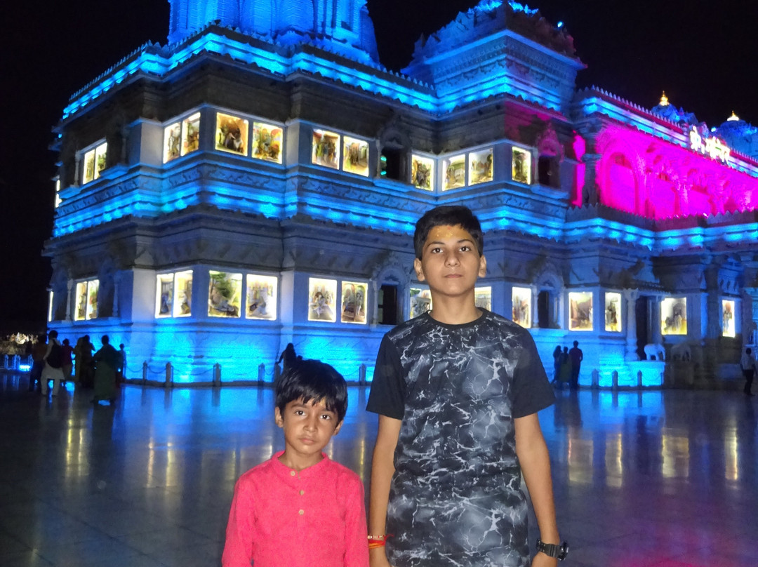 Prem Mandir - Shyama Shyam Dham景点图片