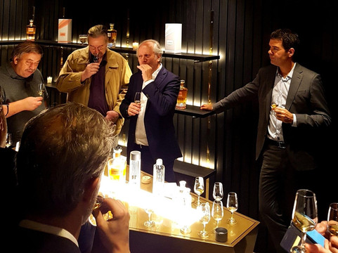 The Whisky Shop Paris - Dégustation de Whisky-巴黎必去景点