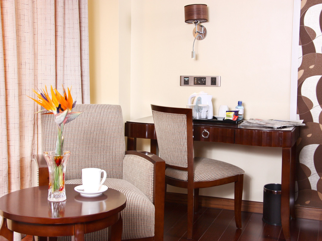 The White Rhino Hotel主图