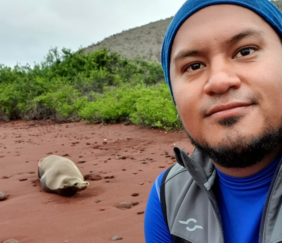 Puerto Egas-Santiago必去景点