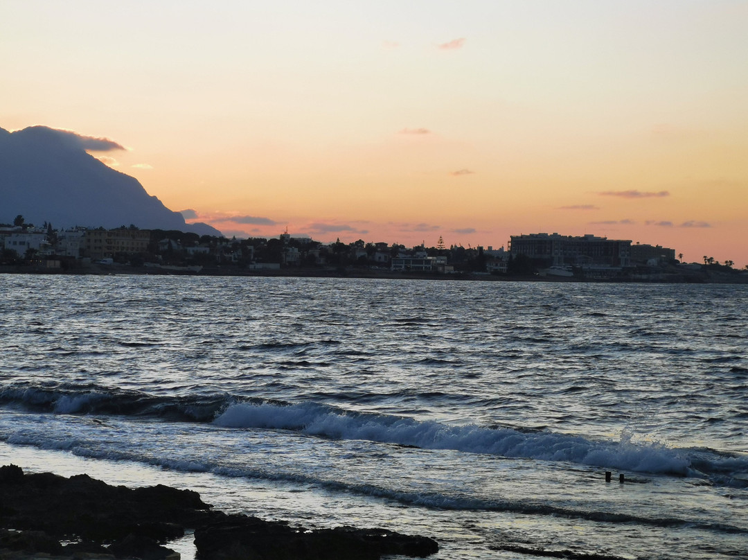 Riviera Beach Bungalows主图