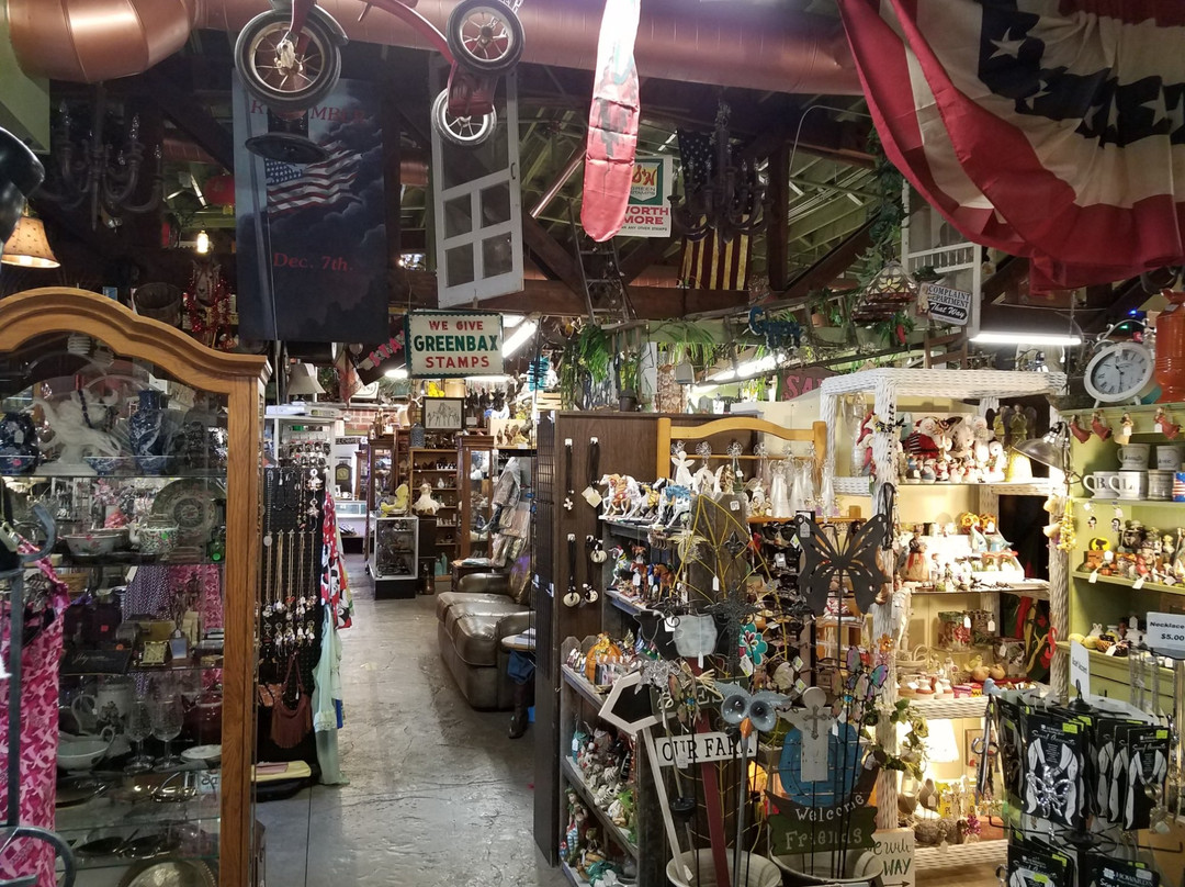 Goatfeathers Emporium-博尔德城必去景点