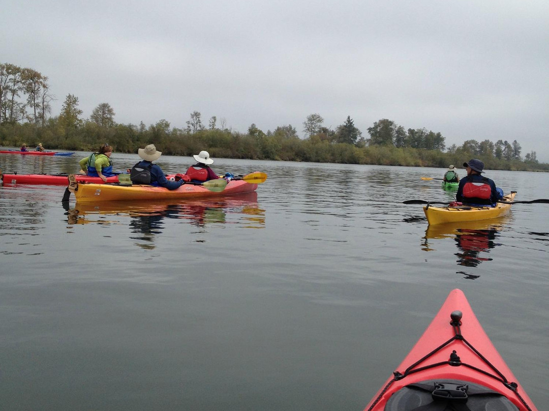 Columbia River Kayaking景点图片