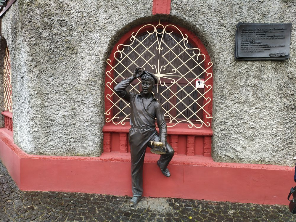 Monument to Shura Balaganov-Bobrujsk必去景点