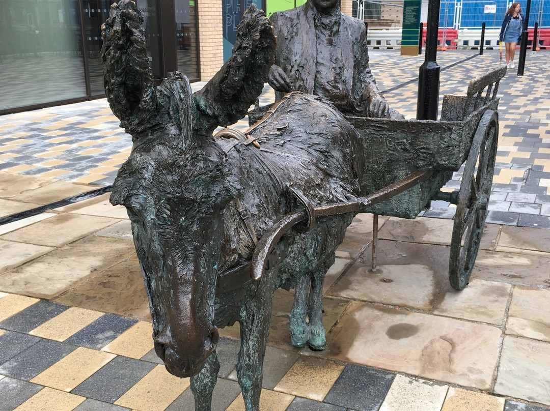 Premier Inn Horsham Town Centre主图