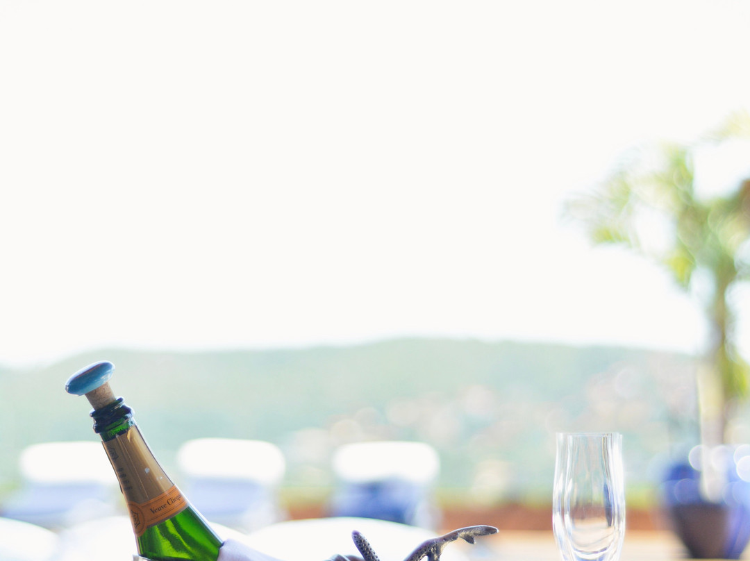 Ferradura Beach-布基亚斯必去景点