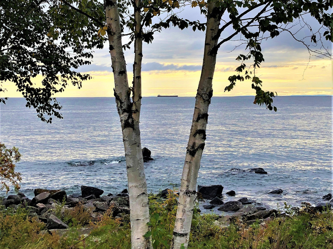 Cove Point Lodge主图