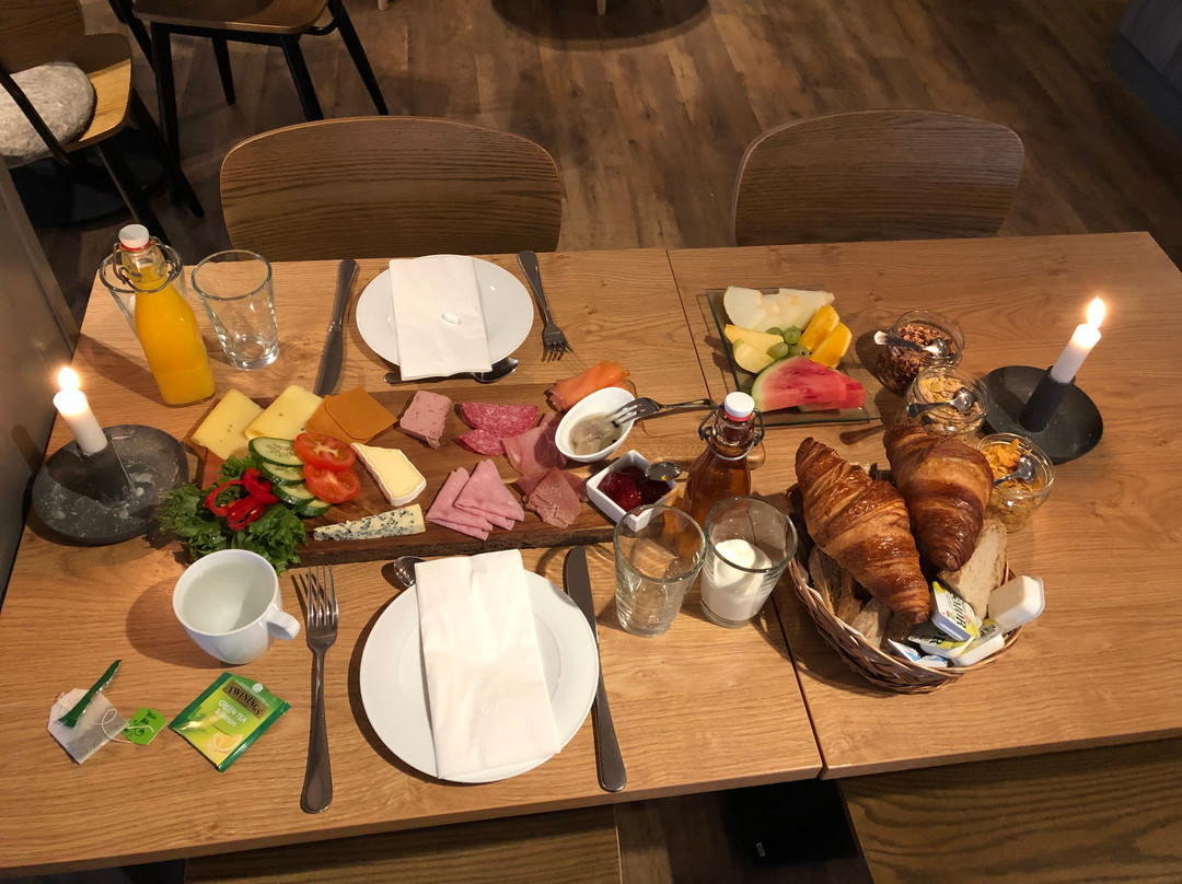Henningsvaer Vertshus & Kafe Knusarn主图