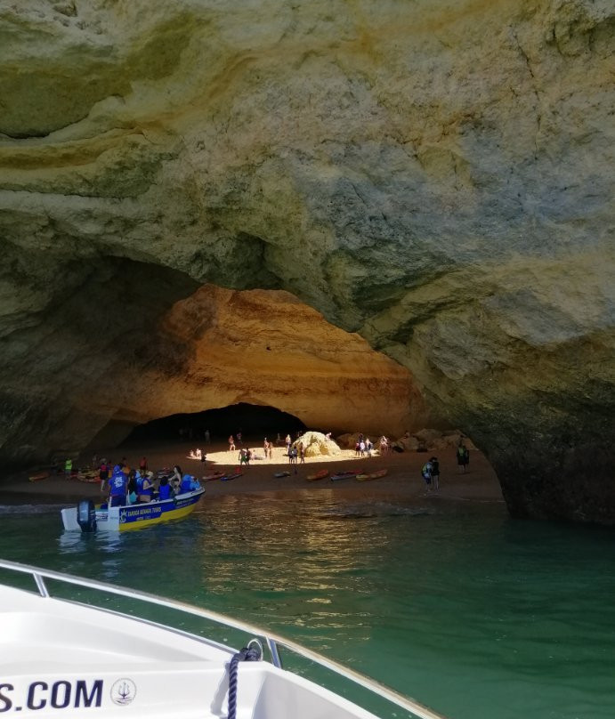 Moments Watersports-阿玛考德佩拉必去景点