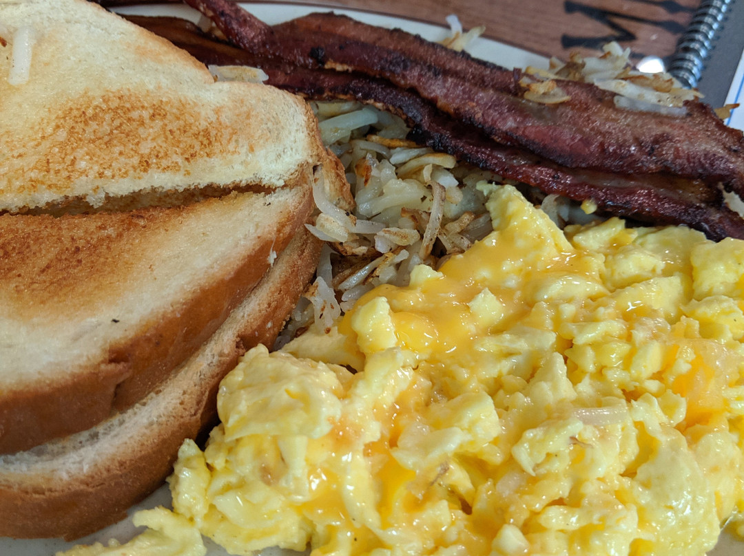 Valley City餐馆和美食-Knott's Family Diner