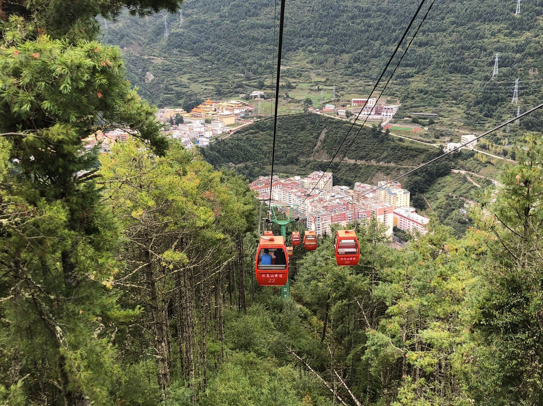 跑马山景点图片