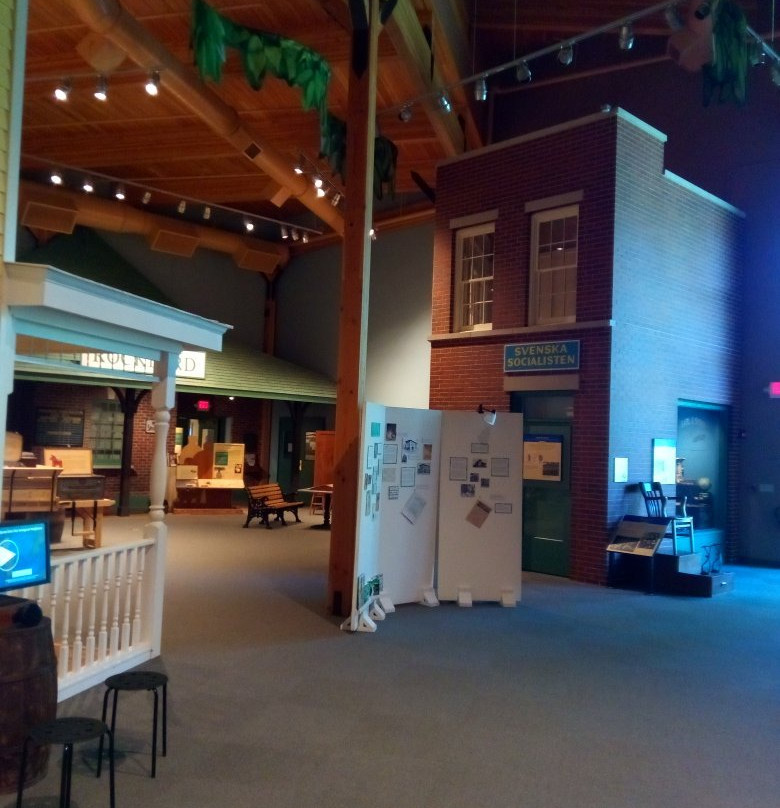 Midway Village & Museum Center-罗克福德必去景点