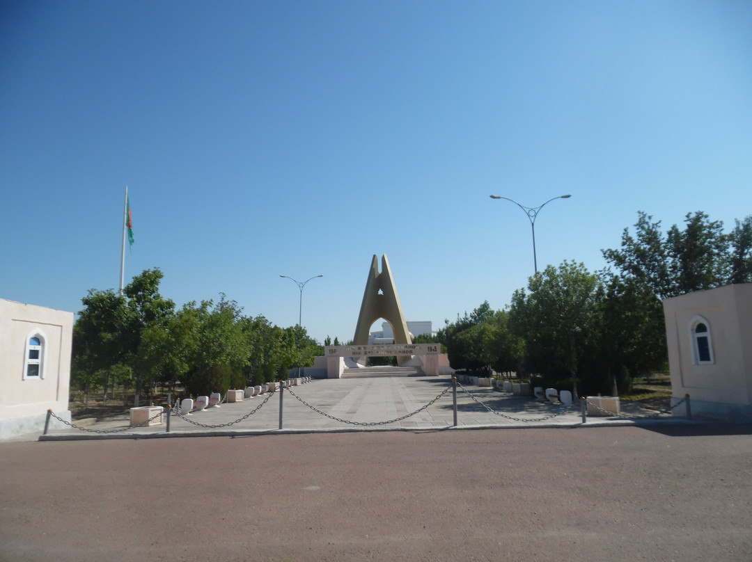 Victory Monument-Dasoguz必去景点
