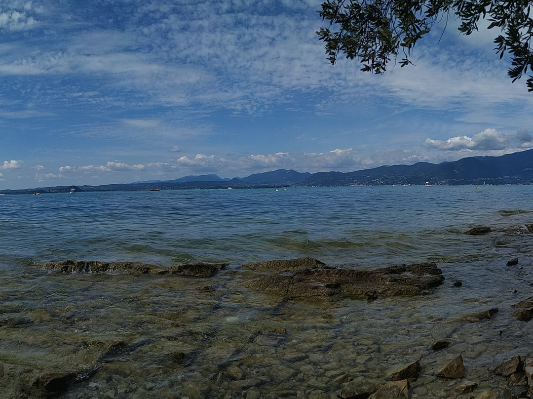 加达湖景点图片