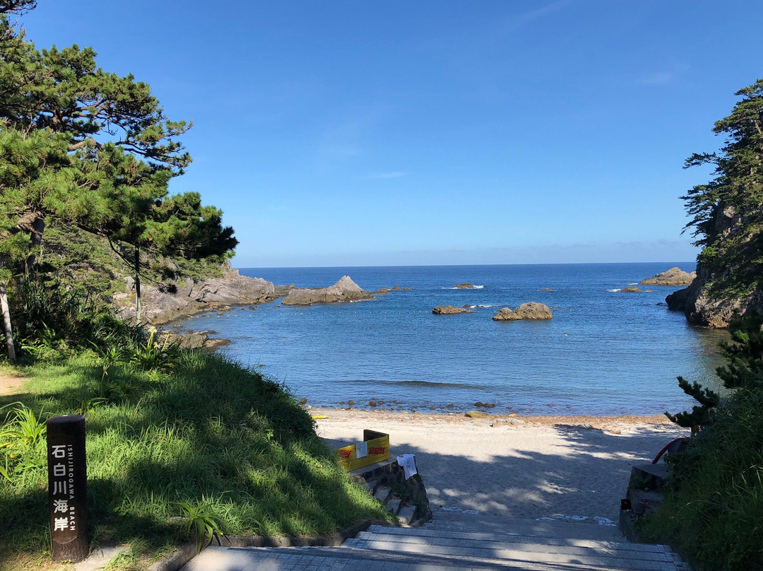 Ishijirogawa Beach-式根岛必去景点
