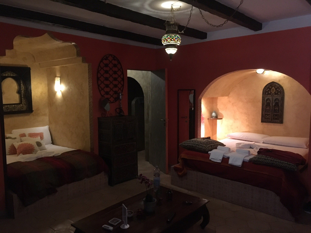 The White Villa主图