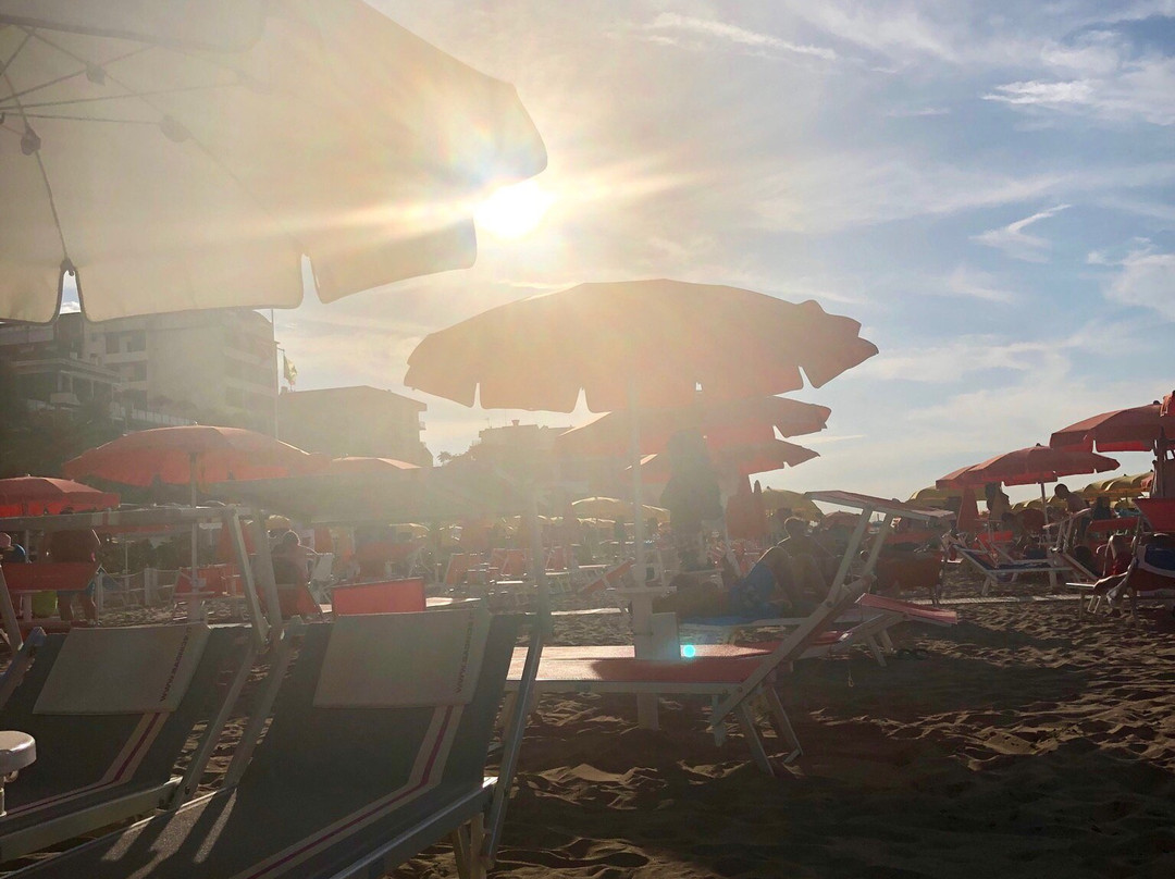 Spiaggia Bagni 32-Gabicce Mare必去景点