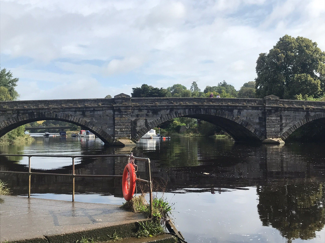 Totnes Bridge-托特尼斯必去景点