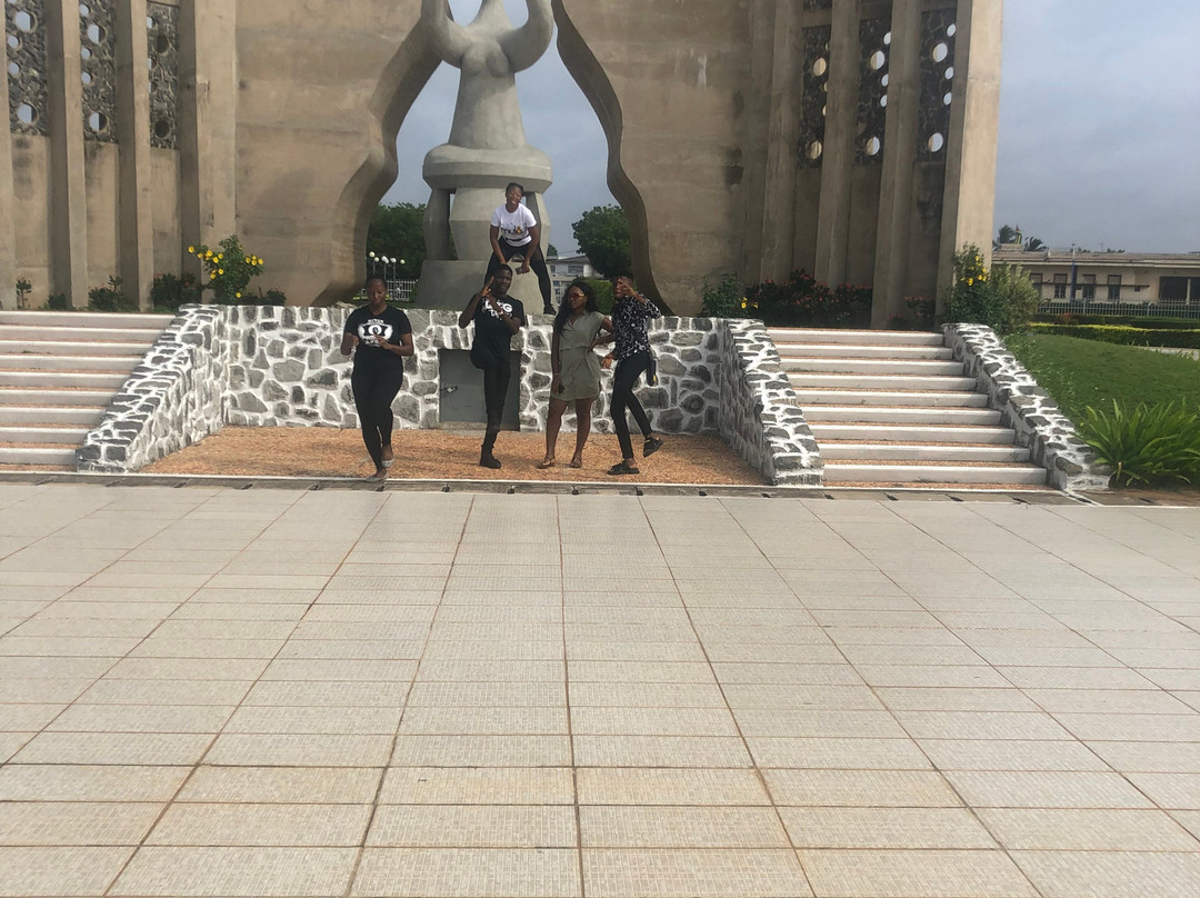 Monument de l'Independance-洛美必去景点