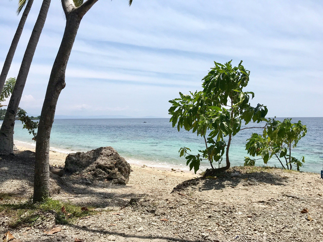 Pantai Imbo景点图片