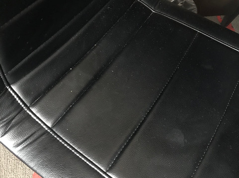 舒适套房酒店-近体育场主图