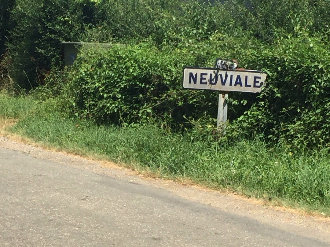 Le Couvent de Neuviale主图
