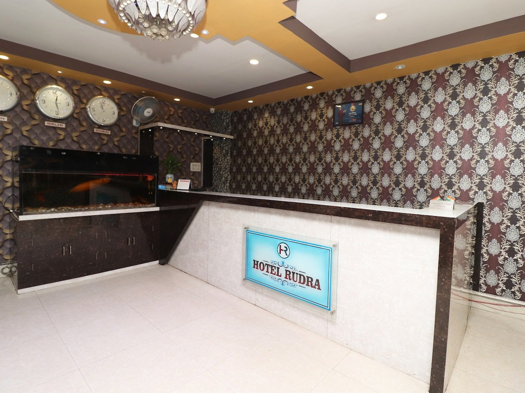 OYO 33444 Hotel Rudra主图