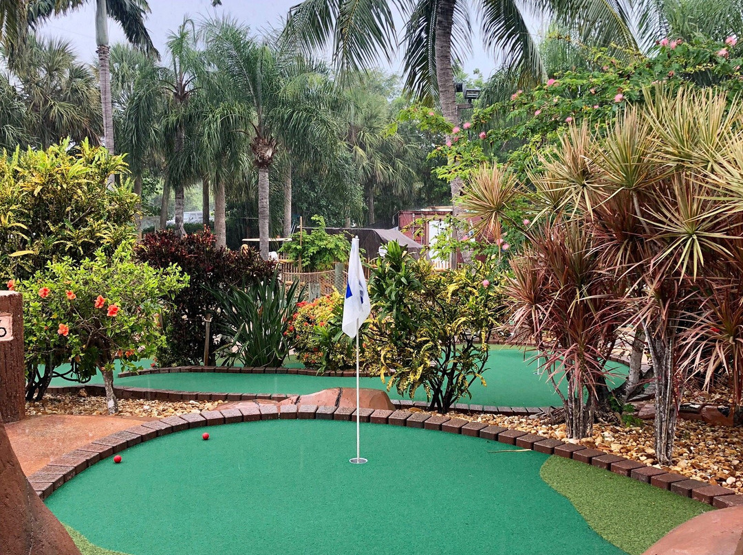Boondocks Miniature Golf景点图片