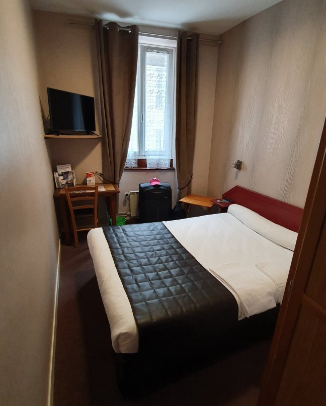 Hotel D'angleterre主图